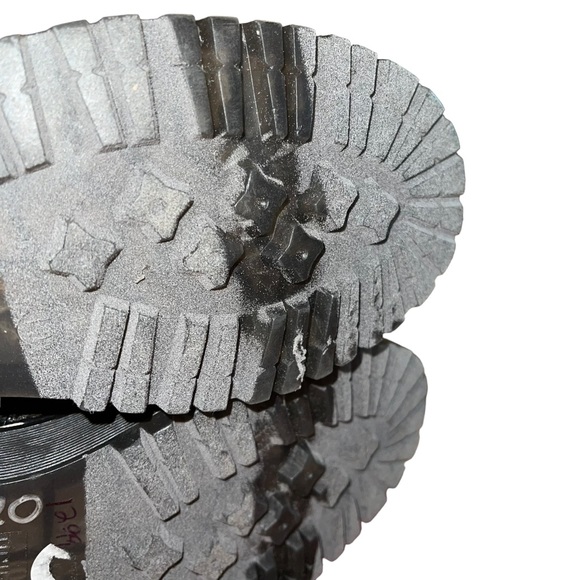 UnionBay Women’s Kelsie Boot Black With Gems Size 10 2” Platform Heel EUC - Picture 5 of 7